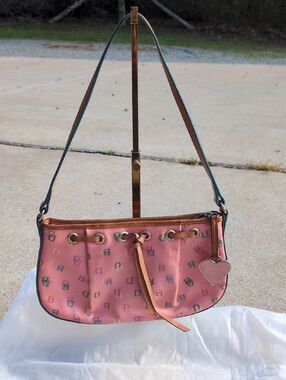 Dooney & Bourke vintage Y2K pink pouchette Monogram shoulder bag Rainbow Zipper